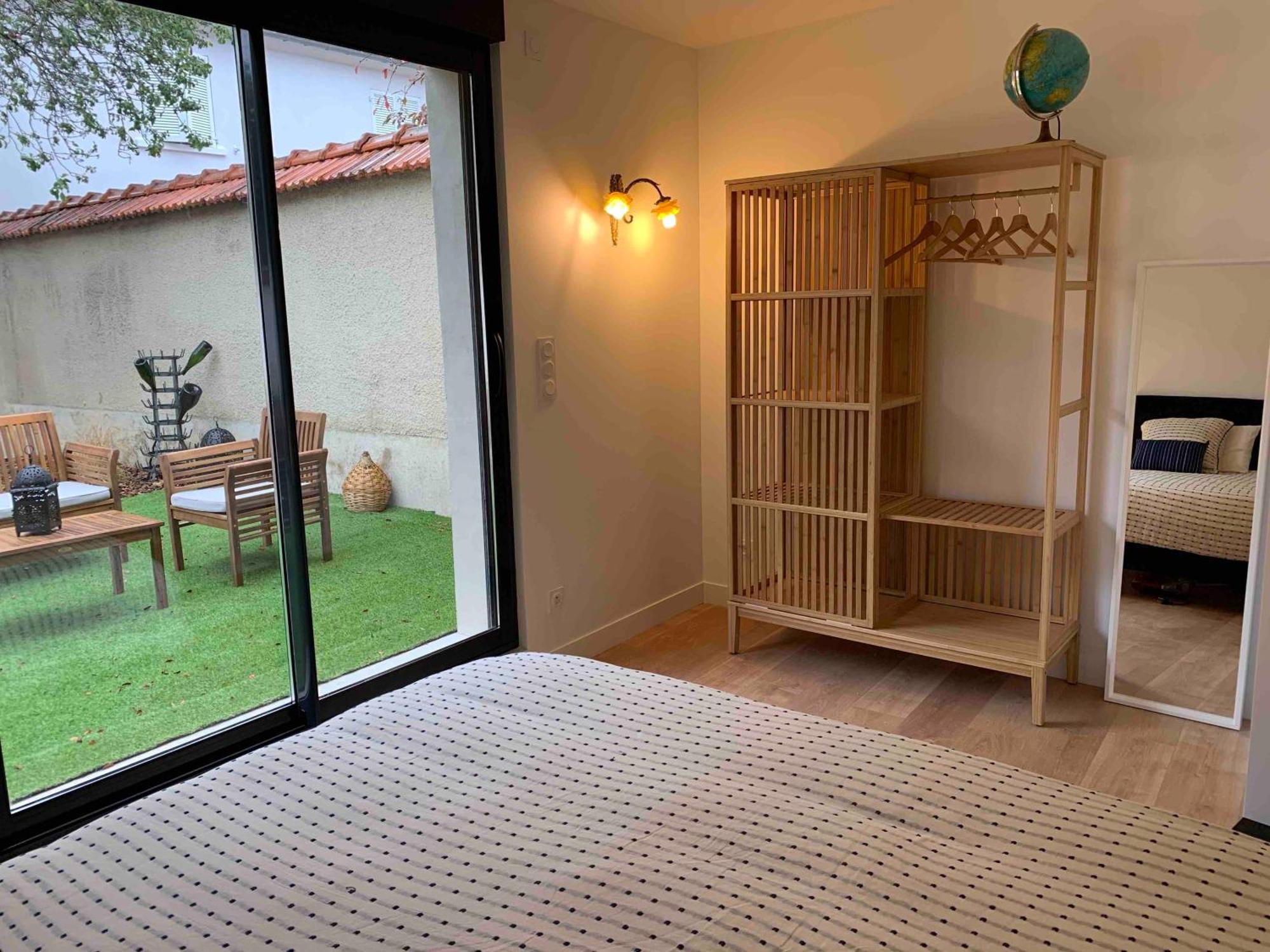 Secret Garden Apartment Ay-Champagne Exterior photo